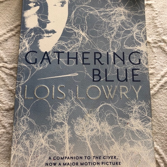 Books - Picture 12 of 14